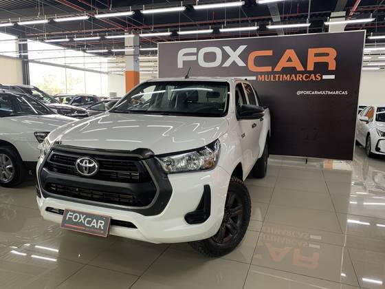 TOYOTA HILUX 2.8 D-4D TURBO DIESEL CD POWER PACK 4X4 AUTOMÁTICO TOYOTA HILUX 2.8 D-4D TURBO DIESEL CD POWER PACK 4X4 AUTOMÁTICO